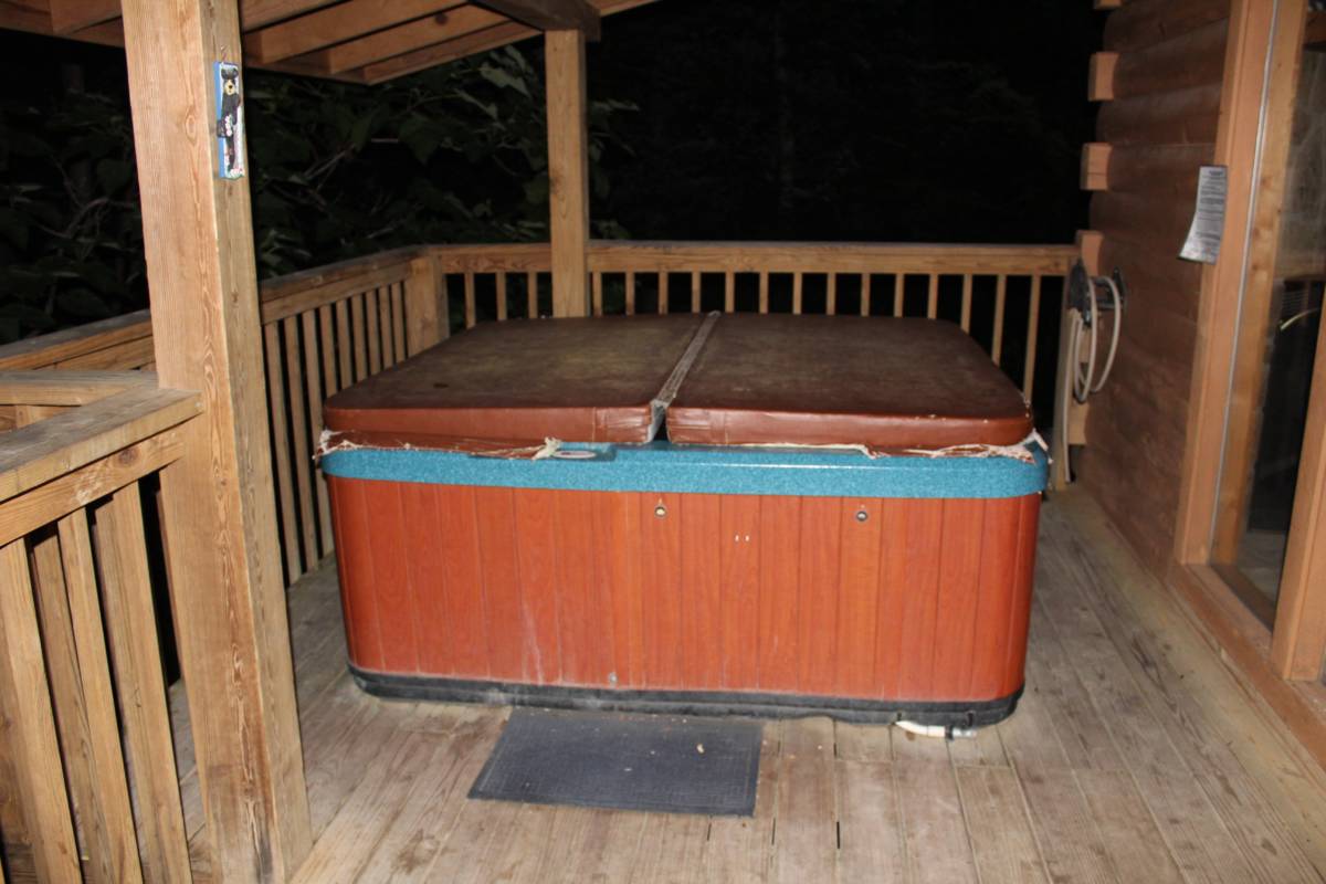 Hot tub